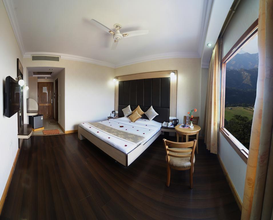 Hotel Landmark Šimla Pokoj fotografie